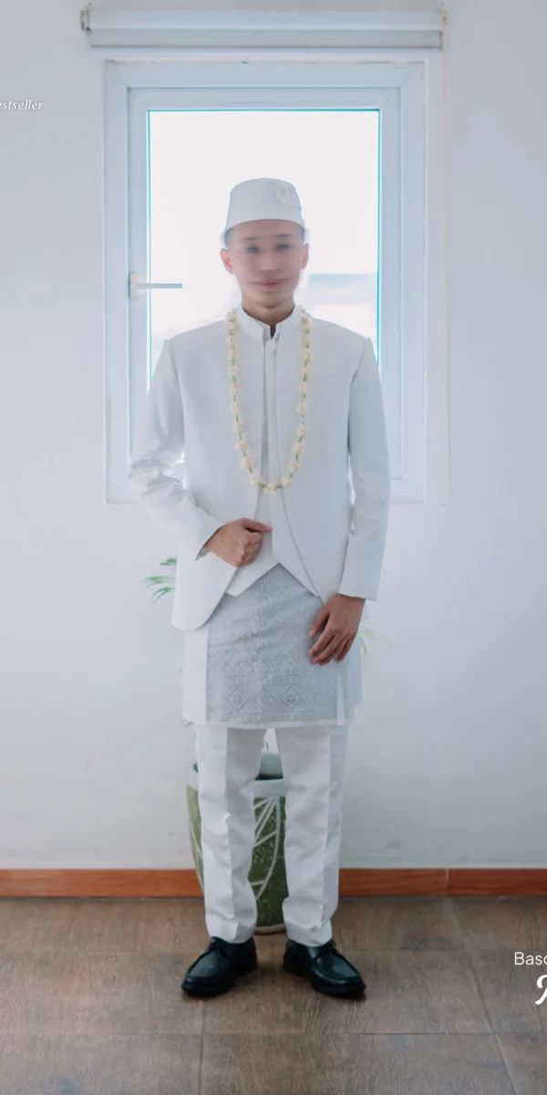 Azmi