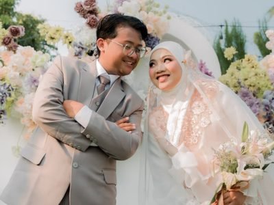 MasyaAllah set couple Gaun Eunha dan Jas Resmi by Ubudiyah🥰Barakallahulakuma wabaraka ‘alaykuma